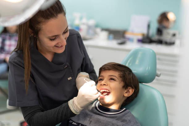 Best Broken or Cracked Tooth Emergency Dentist in Kewaskum, WI
